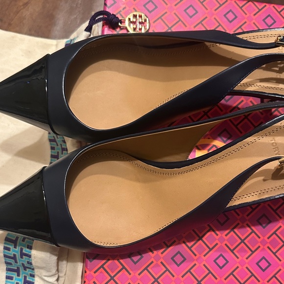 Tory Burch Penelope Slingback -NIB-3” Heel Navy Cap Toe Heels-Made in Italy - Picture 10 of 14